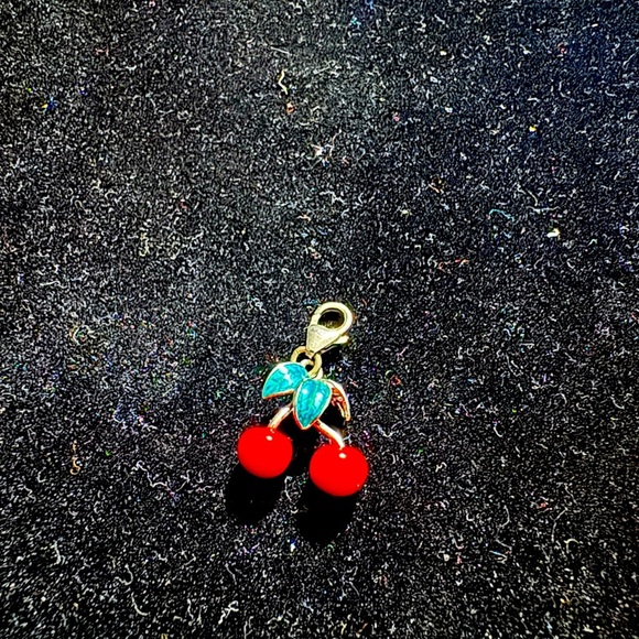 Retro cherry charm - Picture 4 of 5